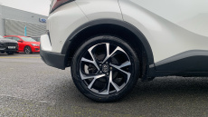 Toyota C-HR 1.8 Hybrid Dynamic 5dr CVT Hybrid Hatchback